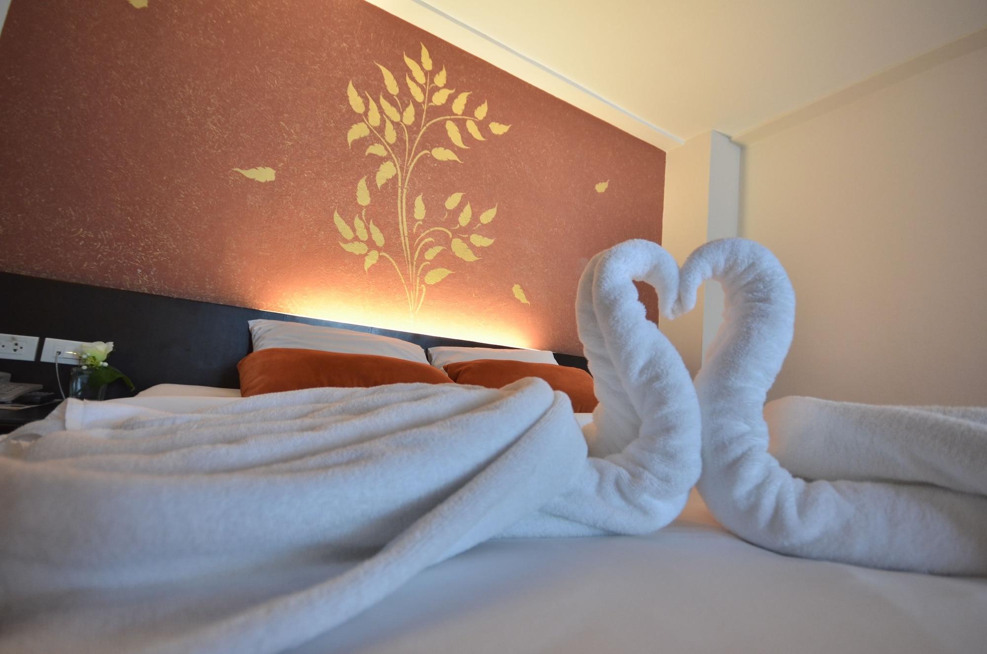 The Heritage Sathorn Suite Hotel Bangkok Dış mekan fotoğraf